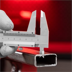 Штангенциркуль, 150 мм, цена деления 0.02 мм, металлический, с глубиномером Matrix 10616