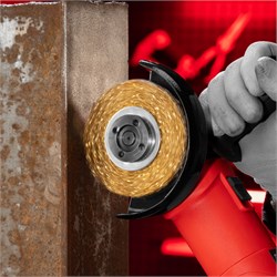 Щетка для УШМ, 100 мм, посадка 22.2 мм, плоская, латунированная витая проволока Matrix 10791