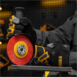 Щетка для УШМ, 125 мм, Плоская, нейлоновая щетина, посадка 22,2 мм Denzel 10858