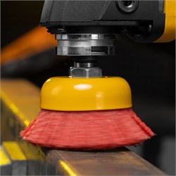 Щетка для УШМ, 75 мм, Чашка, нейлоновая щетина, М14 Denzel 10859