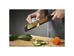 Терка овощерезка Functional Form Fiskars 7001 - фото 63658