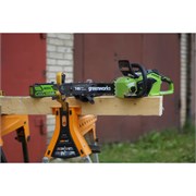 Цепная пила аккумуляторная GreenWorks GD40CS18K4, 40V, до 1,8 КВТ, с АКБ 4АЧ и ЗУ 10684