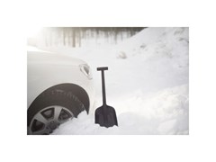 Лопата снеговая автомобильная Solid FISKARS (Пластик. Длина: 630мм, ширина: 200мм) 6991