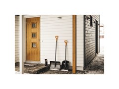 Скрепер для снега Solid FISKARS (длина: 1540мм; ширина: 520мм) 6994