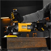 Машина шлифовальная угловая AG230-2400, 2400 Вт, 230 мм, 6000 об/мин Denzel 7407